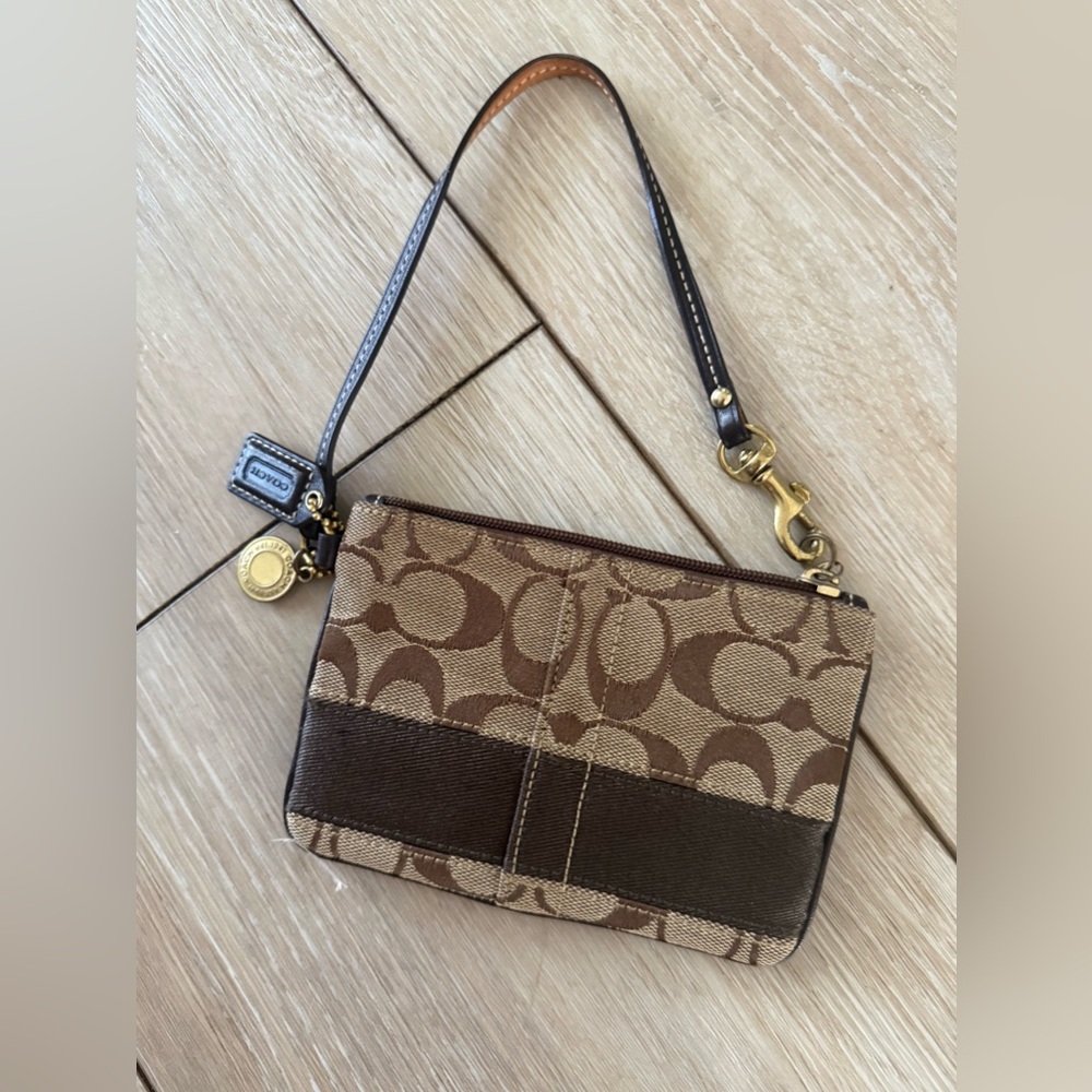 Coach Classic Fabric Logo Wristlet Striker Purse - Vintage